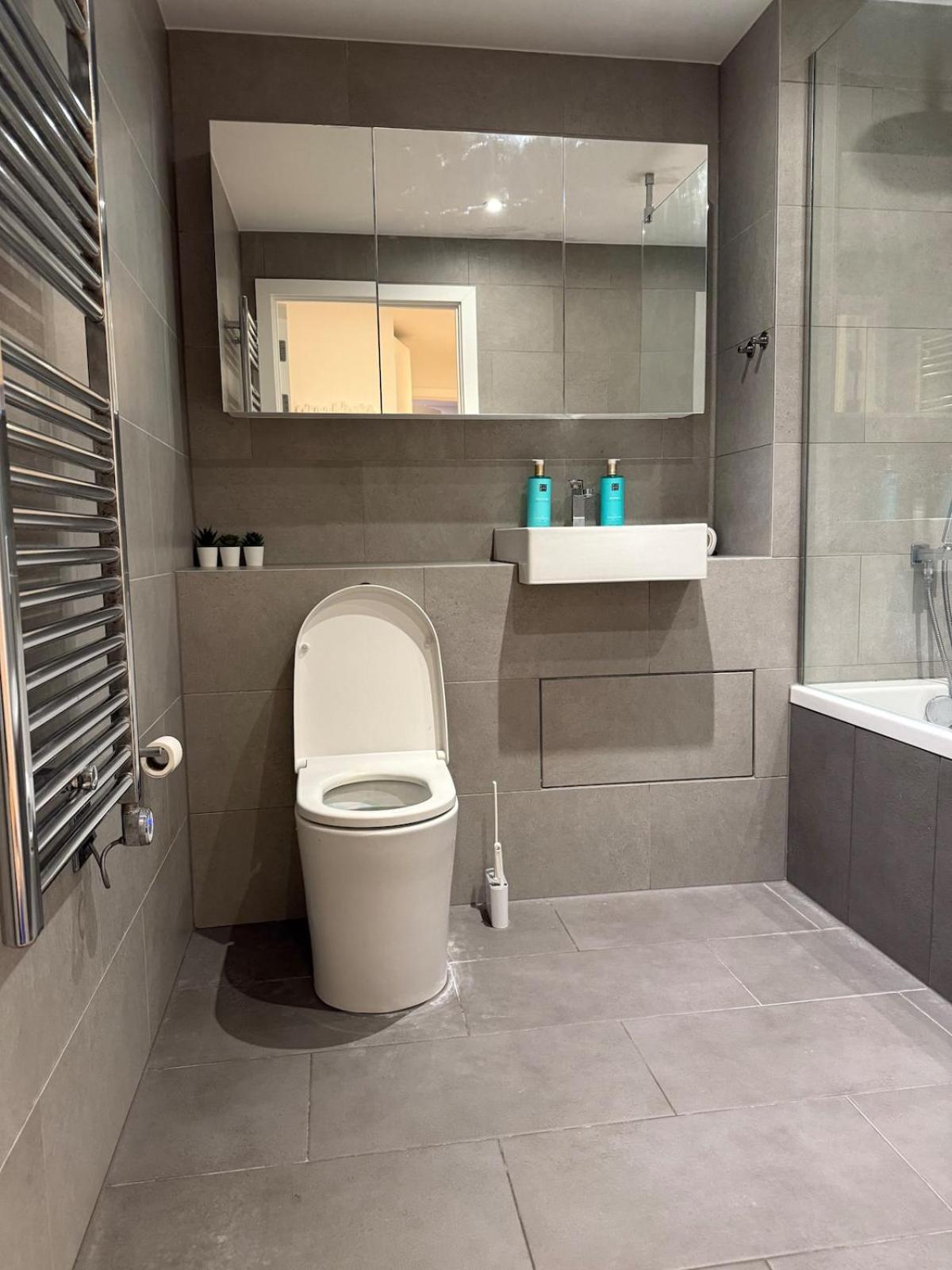 New 2 Bed Apartment Greenwich Londyn Zewnętrze zdjęcie